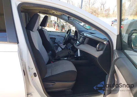 2018 Toyota Rav4 Xle из США, поврежденный, VIN JTMWFREV5JJ741922